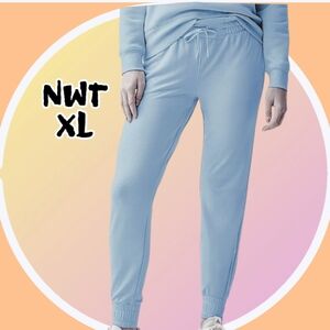 NWT Lightweight Tapered Leg Slim Fit French Terry Joggers XL